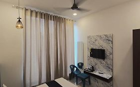 Jasmin A Luxury Stay-900M Walk To The Taj Mahal,Free Parking